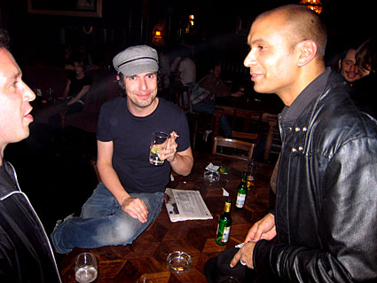 urban75 Hackney Drinks, White Hart, 69, Stoke Newington High St, London, N16 8EL 16th May 2007
