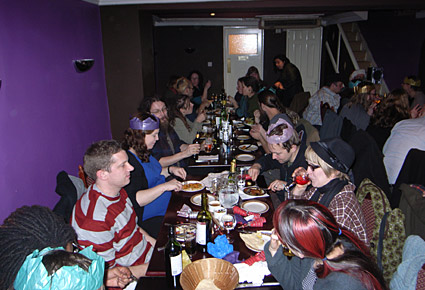 urban75 Christmas curry - a delightful festive meal at the fabulous Khan's restaurant, Brixton