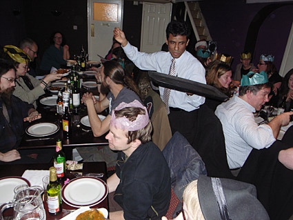 urban75 Christmas curry - a delightful festive meal at the fabulous Khan's restaurant, Brixton