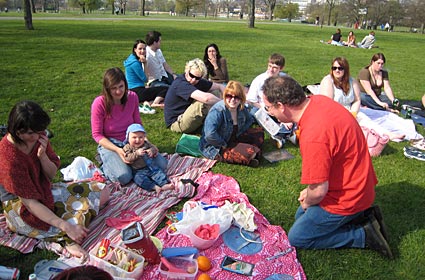 urban75 picnic at Brockwell Park, Brixton, south London, UK April 2007 width=