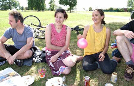 urban75 picnic at Brockwell Park, Brixton, south London, UK June 2006