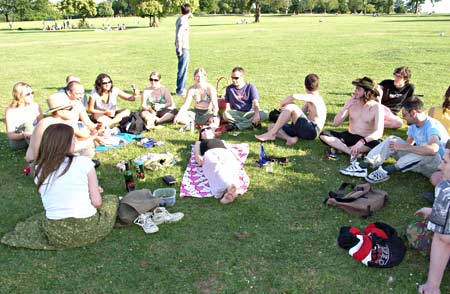 urban75 picnic at Brockwell Park, Brixton, south London, UK June 2006