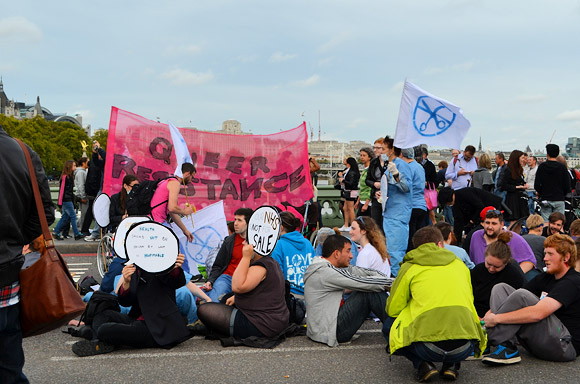 Block the Bridge, UK Uncut action on Westminster Bridge in protest of plans to privatise the NHS. Sunday 9th October 2011, London