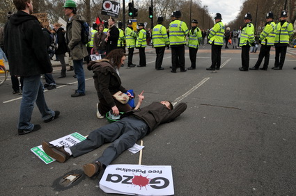Put People First G20 Demonstration: 'Jobs, Justice, Climate', central London march and Hyde park rally, 28th March, 2009