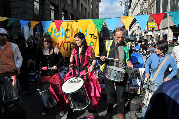 G20 and Climate Camp protests at the Bank of England and Bishopgate, City of London, London, 1st April 2009