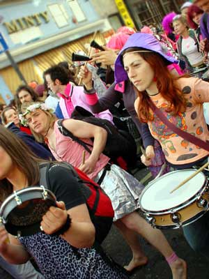 Samba band, Soho