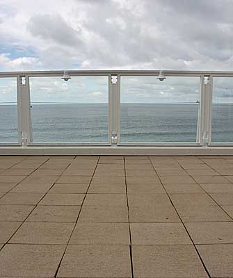 Tate Gallery terrace, Porthmeor Beach, St Ives, Cornwall, April 2004