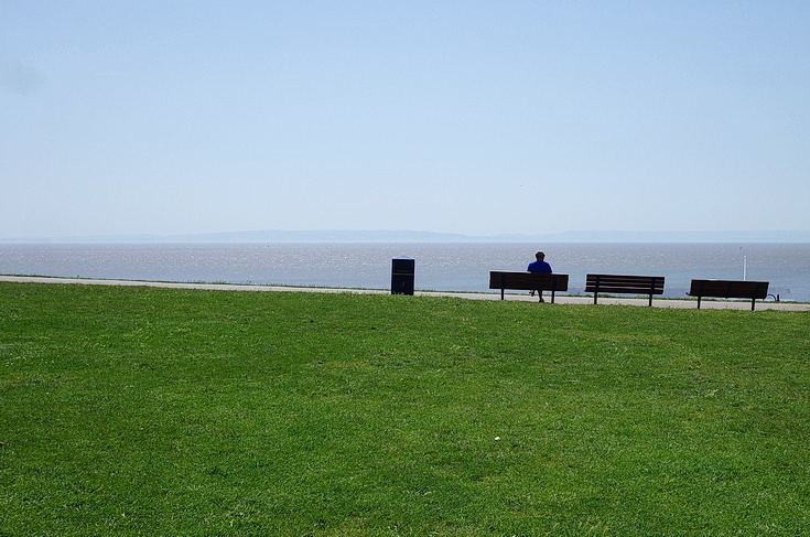 In photos: a summer afternoon in Barry Island, South Wales