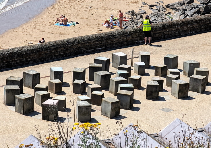 In photos: a summer afternoon in Barry Island, South Wales
