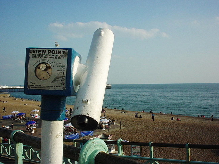Brighton back in 2001: sixteen photos taken around the south coast city