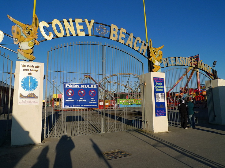 Remembering Porthcawl's much-loved Coney Beach Amusement Park - archive photos from December 2008
