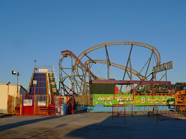 Remembering Porthcawl's much-loved Coney Beach Amusement Park - archive photos from December 2008