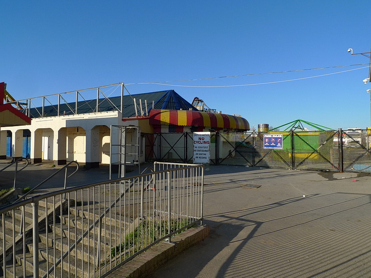 Remembering Porthcawl's much-loved Coney Beach Amusement Park - archive photos from December 2008