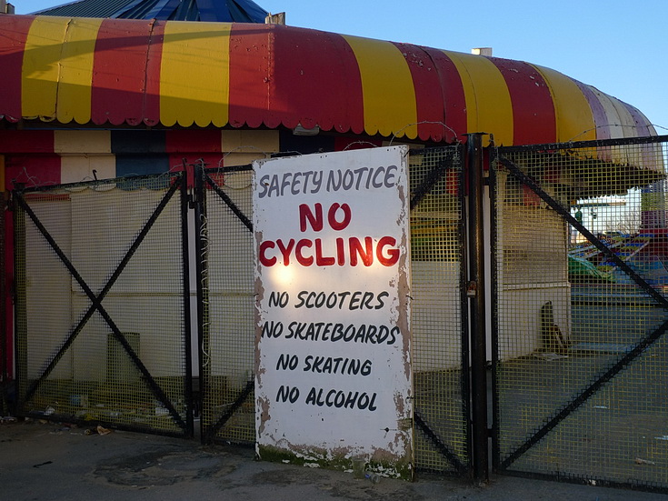 Remembering Porthcawl's much-loved Coney Beach Amusement Park - archive photos from December 2008