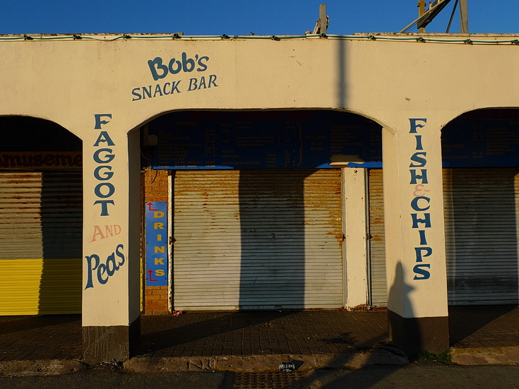 Remembering Porthcawl's much-loved Coney Beach Amusement Park - archive photos from December 2008