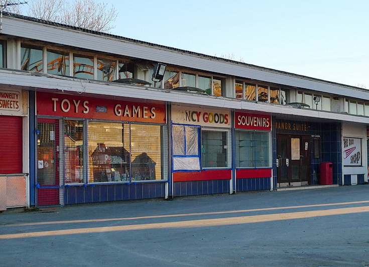 Remembering Porthcawl's much-loved Coney Beach Amusement Park - archive photos from December 2008