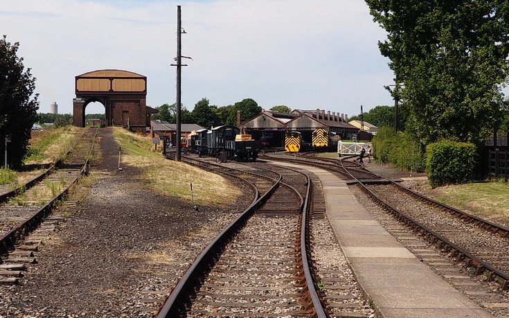Steam engines, vintage carriages and history at the Didcot Railway Centre