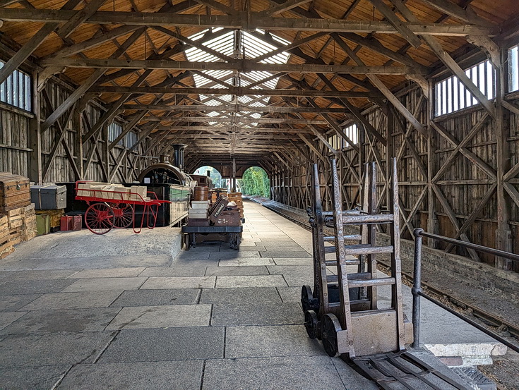 Steam engines, vintage carriages and history at the Didcot Railway Centre