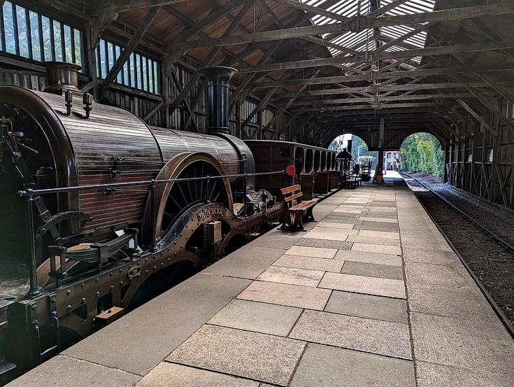 Steam engines, vintage carriages and history at the Didcot Railway Centre