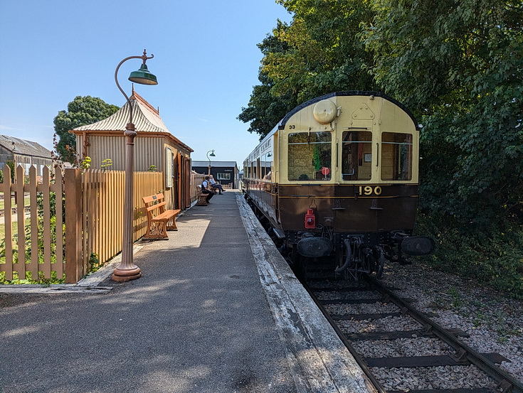 Steam engines, vintage carriages and history at the Didcot Railway Centre