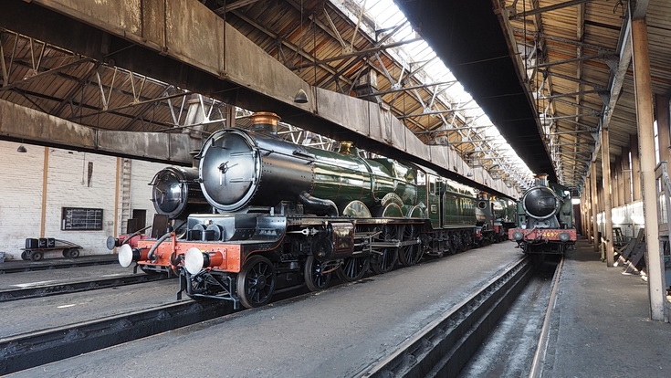 Steam engines, vintage carriages and history at the Didcot Railway Centre