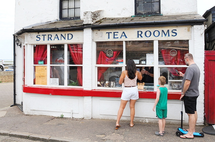 Leigh On Sea in photos: the folk festival and views around the town
