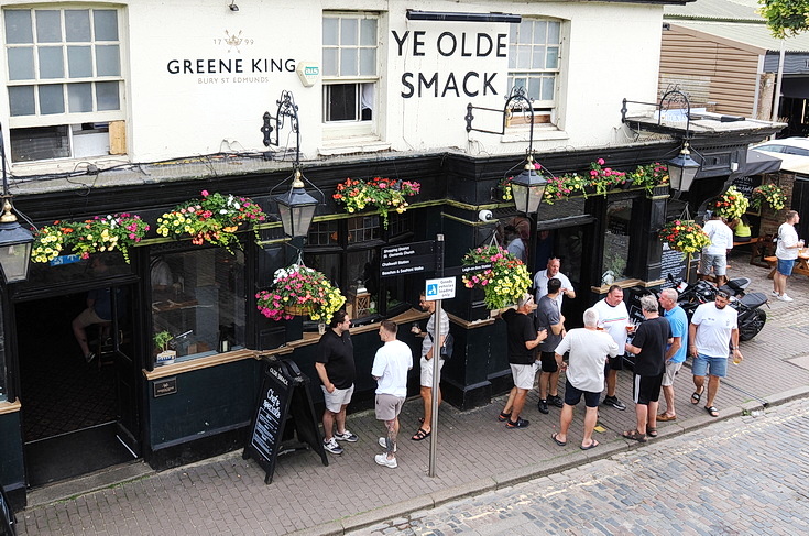 Leigh On Sea in photos: the folk festival and views around the town