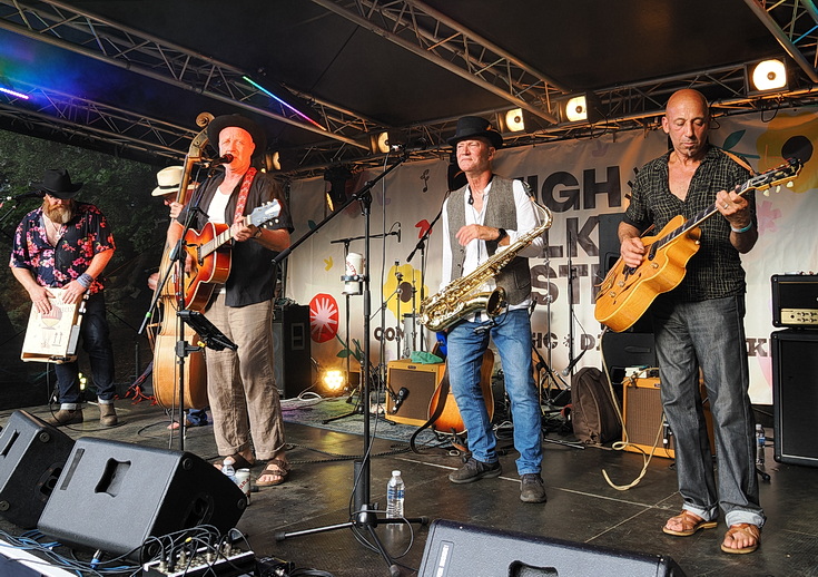 Leigh On Sea in photos: the folk festival and views around the town