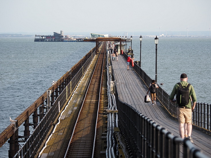 Photo Gallery: a walk from Leigh-on-Sea to Southend and along the world's longest pleasure pier
