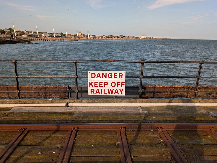 Photo Gallery: a walk from Leigh-on-Sea to Southend and along the world's longest pleasure pier