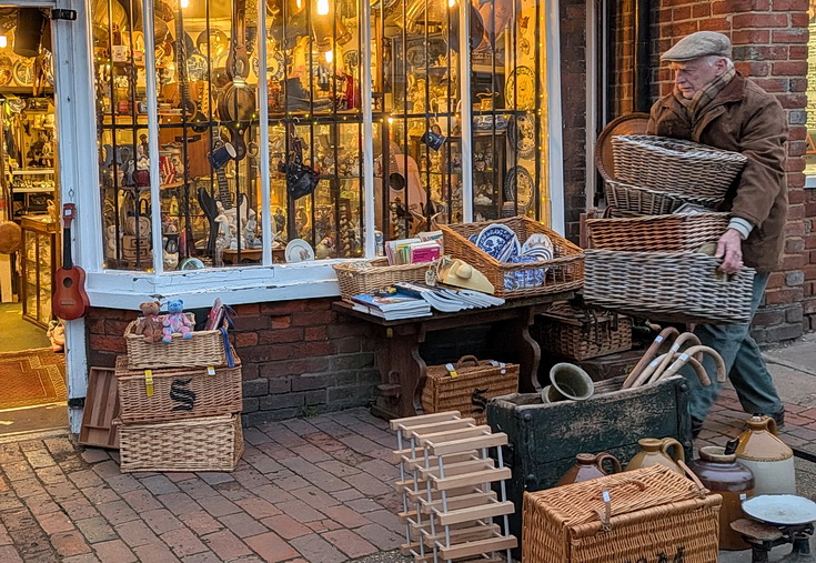 Tenterden in twilight - 25 evening photos of a picturesque Kent town
