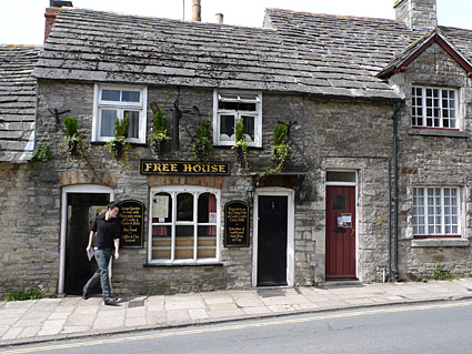 Corfe Castle village photos, streets views, castle and railway station, Isle of Purbeck walk, Dorset, May 2009 - photos, feature and comment
