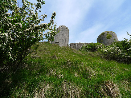 Corfe Castle town photos, streets views, castle and railway station, Isle of Purbeck walk, Dorset, May 2009 - photos, feature and comment - photos, feature and comment