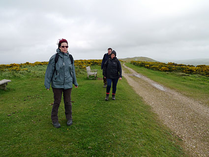A walk from Tyneham to Worbarrow Bay, Isle of Purbeck walk, Dorset, May 2009 - photos, fea<img src=