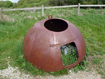 A walk from Tyneham to Worbarrow Bay, Isle of Purbeck walk, Dorset, May 2009 - photos, feature and comment - photos, feature and comment